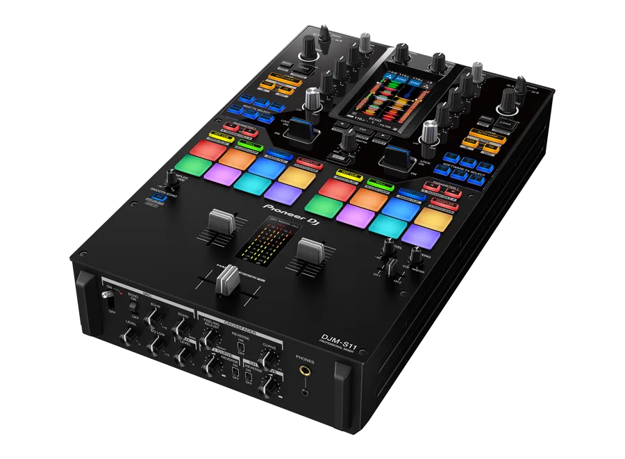 Pioneer DJM-S11 battle mixer